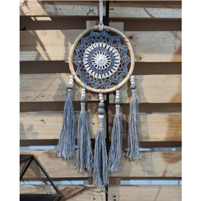 Wall Decor Hiasan Dinding Dream Catcher Macrame Sedang, Macrame Dreamcatcher Hiasan Rumah untuk Sentuhan Bohemian dan Estetik di Interior Anda