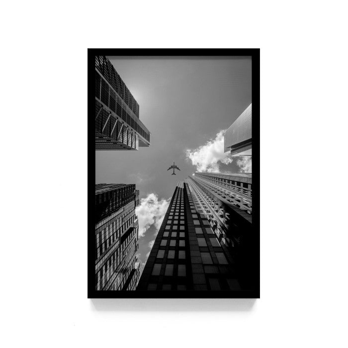 Poster Gedung Hitam Putih Wall Decor Monochrome Architecture Art Print, Frame Natural - Hiasan Dinding Minimalis dengan Sentuhan Monokrom dan Arsitektur Modern