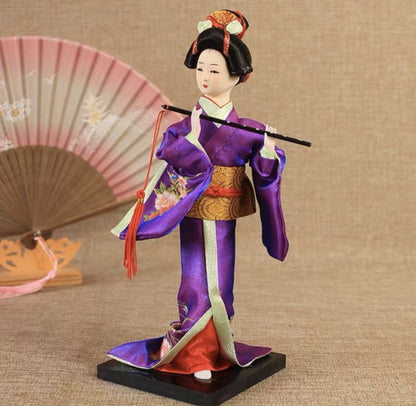 Patung Pajangan Boneka Geisha Jepang - Hiasan Dekorasi Elegan untuk Rumah, Kamar, atau Kantor, Koleksi Budaya Jepang yang Indah dan Artistik