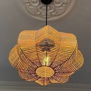 Kap Lampu Rotan / Lampion Rotan Gantung - Desain Unik dan Estetik dengan Sentuhan Alam untuk Menerangi Ruangan Anda