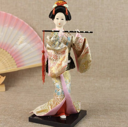 Patung Pajangan Boneka Geisha Jepang - Hiasan Dekorasi Elegan untuk Rumah, Kamar, atau Kantor, Koleksi Budaya Jepang yang Indah dan Artistik