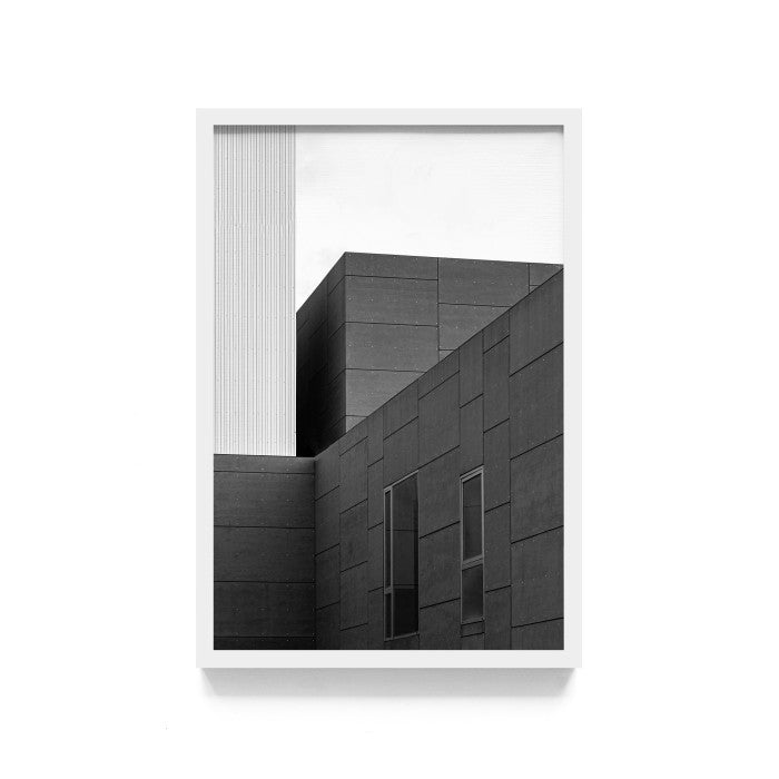 Poster Gedung Hitam Putih Wall Decor Monochrome Architecture Art Print, Frame Natural - Hiasan Dinding Minimalis dengan Sentuhan Monokrom dan Arsitektur Modern