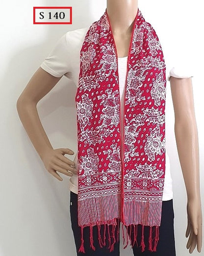 Syal Batik Scarf Batik Motif Etnik Tradisional, Aksesori Fashion Berkualitas, Cocok untuk Pakaian Sehari-hari dan Acara Formal