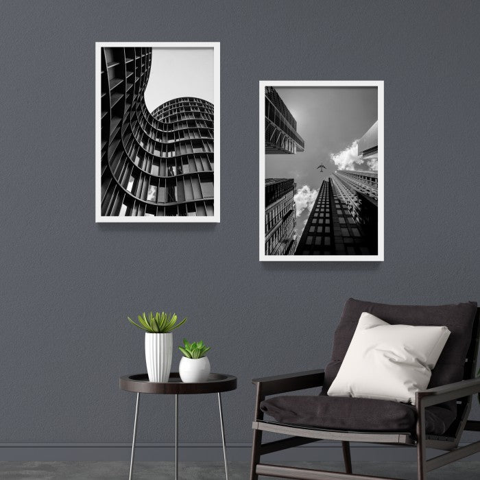 Poster Gedung Hitam Putih Wall Decor Monochrome Architecture Art Print, Frame Natural - Hiasan Dinding Minimalis dengan Sentuhan Monokrom dan Arsitektur Modern