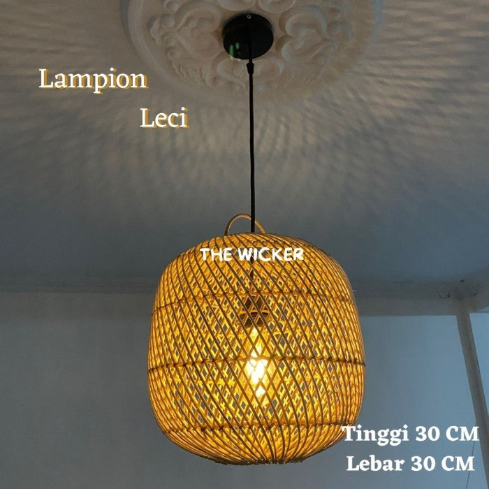 Kap Lampu Rotan / Lampion Rotan Gantung - Desain Unik dan Estetik dengan Sentuhan Alam untuk Menerangi Ruangan Anda