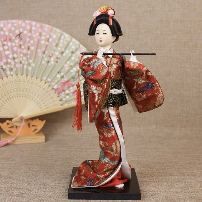 Patung Pajangan Boneka Geisha Jepang - Hiasan Dekorasi Elegan untuk Rumah, Kamar, atau Kantor, Koleksi Budaya Jepang yang Indah dan Artistik