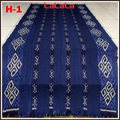 Tenun Ikat Blanket Etnik Sumba, Papua, Bali, Lombok, NTT, Toraja, Flores, Dayak, Jepara - Keindahan Budaya Nusantara dalam Setiap Helai Kain