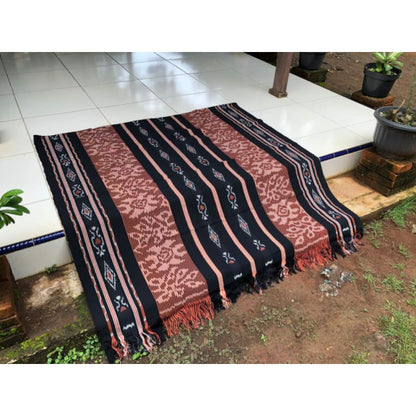 Kain Tenun Ikat Blanket Etnik Motif Khas Lombok, Sumba, Toraja, Flores NTT, dan Jepara - Kain Tradisional untuk Dekorasi Rumah atau Pakaian Etnik