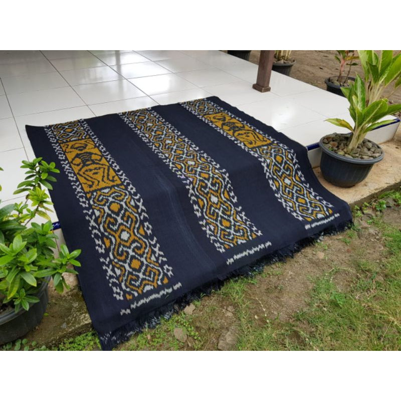 Kain Tenun Ikat Blanket Etnik Motif Khas Lombok, Sumba, Toraja, Flores NTT, dan Jepara - Kain Tradisional untuk Dekorasi Rumah atau Pakaian Etnik