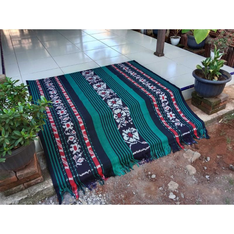 Kain Tenun Ikat Blanket Etnik Motif Khas Lombok, Sumba, Toraja, Flores NTT, dan Jepara - Kain Tradisional untuk Dekorasi Rumah atau Pakaian Etnik