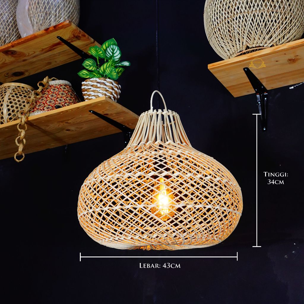 Kap Lampu Rotan Gantung - Hiasan Estetik untuk Cafe, Rumah, Hotel, dan Tempat Umum dengan Desain Unik dan Alamiah