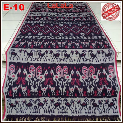 Tenun Ikat Blanket Etnik Sumba, Lombok, NTT, Bali, Toraja, Flores, Dayak, Jepara - Keindahan Kain Tradisional Nusantara