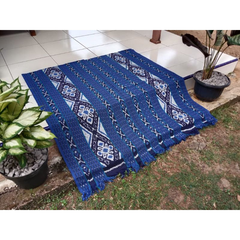 Kain Tenun Ikat Blanket Etnik Motif Khas Lombok, Sumba, Toraja, Flores NTT, dan Jepara - Kain Tradisional untuk Dekorasi Rumah atau Pakaian Etnik