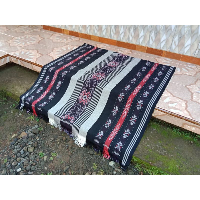 Kain Tenun Ikat Blanket Etnik Motif Khas Lombok, Sumba, Toraja, Flores NTT, dan Jepara - Kain Tradisional untuk Dekorasi Rumah atau Pakaian Etnik