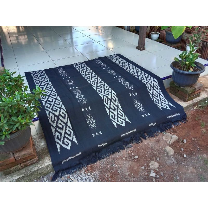 Kain Tenun Ikat Blanket Etnik Motif Khas Lombok, Sumba, Toraja, Flores NTT, dan Jepara - Kain Tradisional untuk Dekorasi Rumah atau Pakaian Etnik