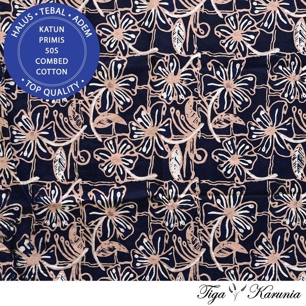 Kain Batik Cap Tulis Kombinasi Solo Motif Bunga Navy Cream Bahan Katun Primis untuk Busana Elegan