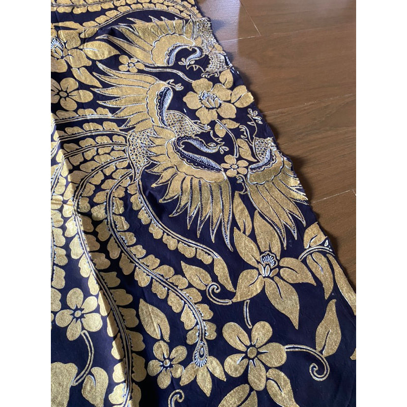 Kain Batik Full Tulis Prada Motif Sawunggaling, Bahan Katun Primis Halus, Asli Batik Pekalongan dengan Kualitas Premium, Cocok untuk Kebaya atau Busana Tradisional