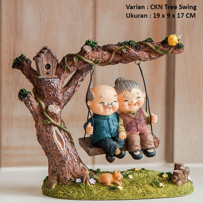 Dekorasi Pajangan Nenek Kakek Couple Bahan Resin - Miniatur Kakek Nenek Figure Pasangan yang Lucu dan Unik, Cocok untuk Pajangan Rumah