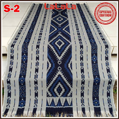 Tenun Ikat Blanket Etnik Sumba, Papua, Bali, Lombok, NTT, Toraja, Flores, Dayak, Jepara - Keindahan Budaya Nusantara dalam Setiap Helai Kain